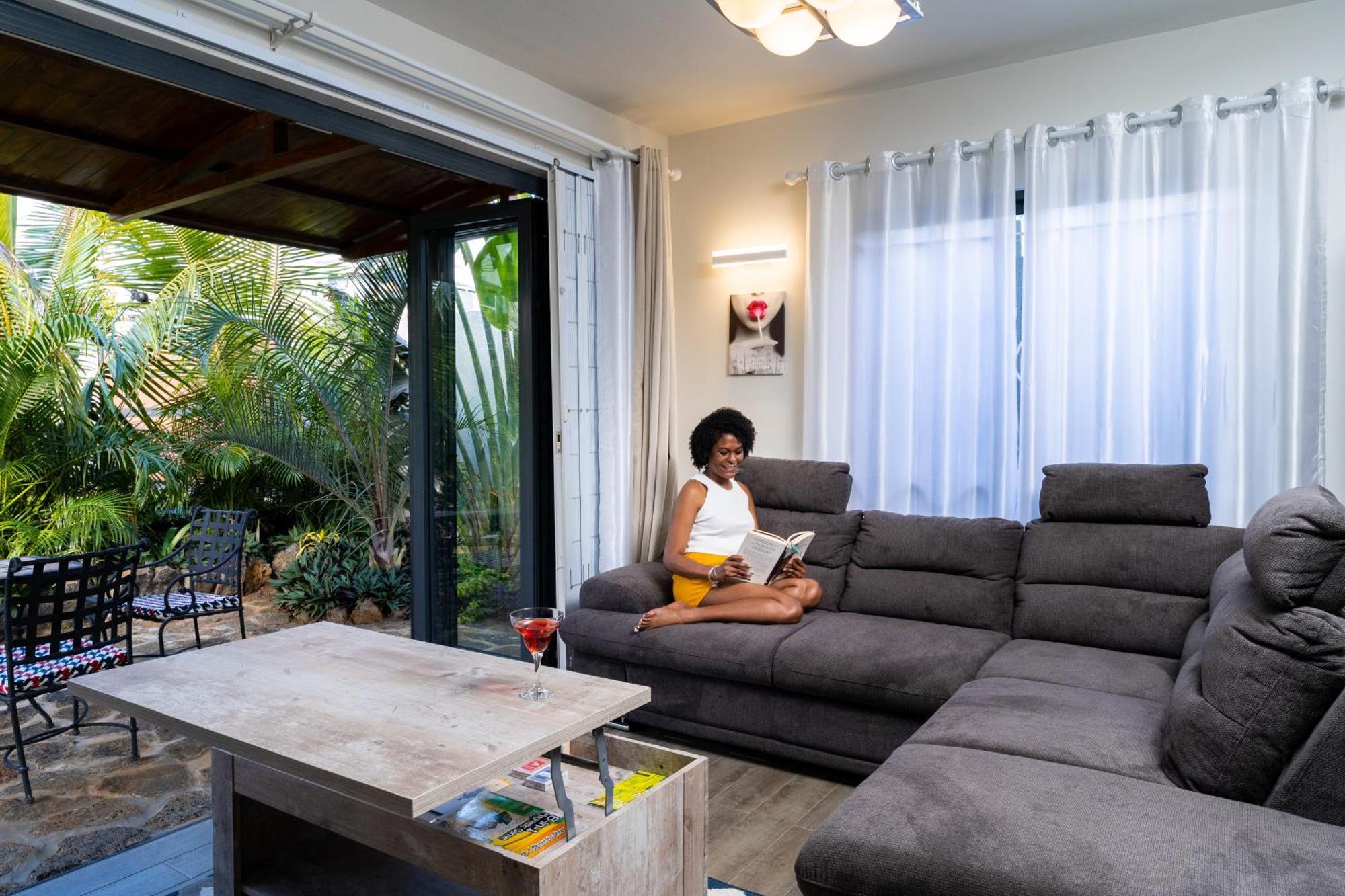 Preety Blue Residence Villas Grand Bay Luaran gambar